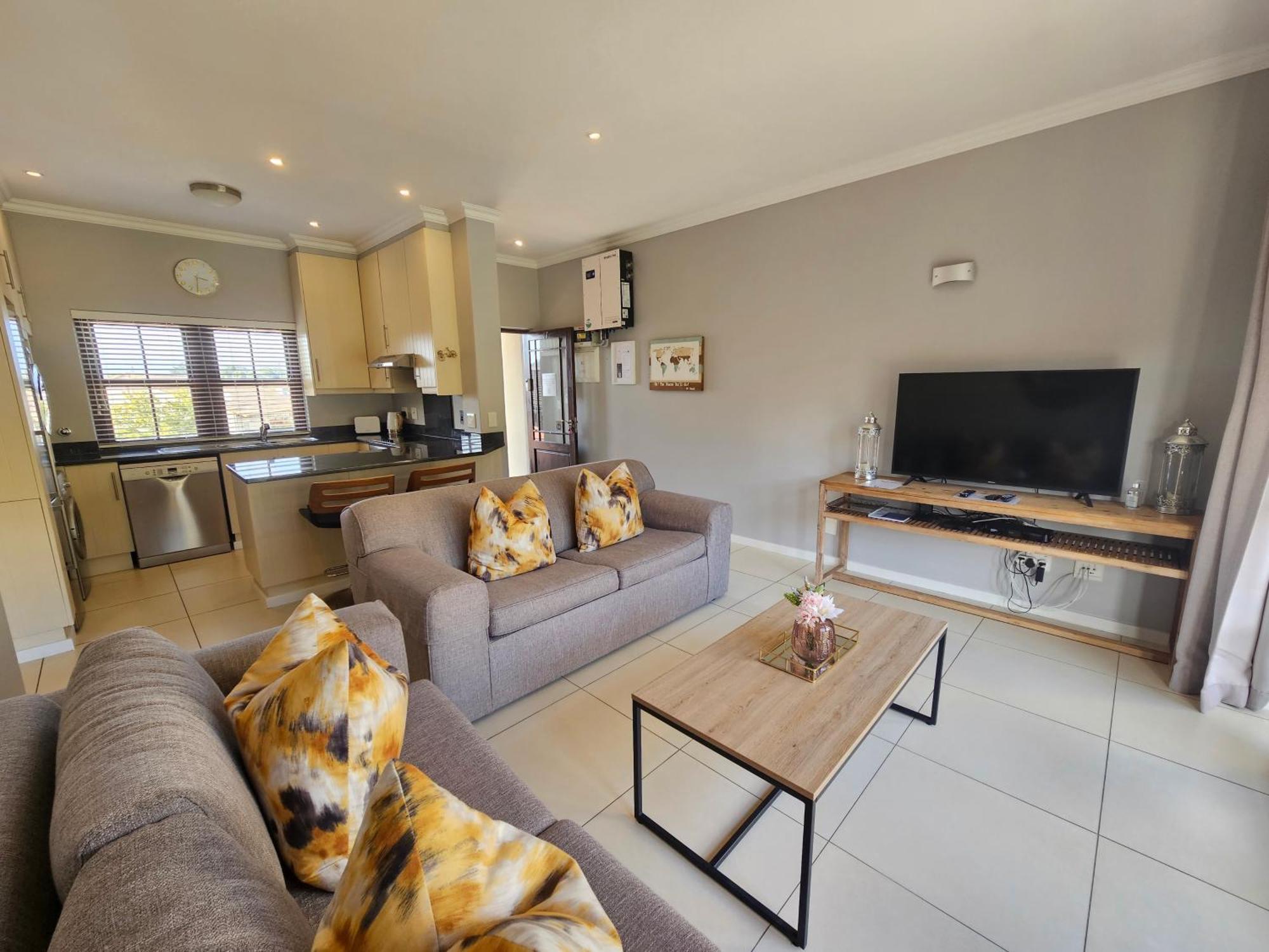 Seventeen Whale Rock Gardens With Back Up Power For Loadshedding Plettenberg Bay Exterior foto